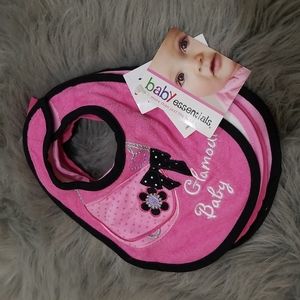 Baby essentials bibs